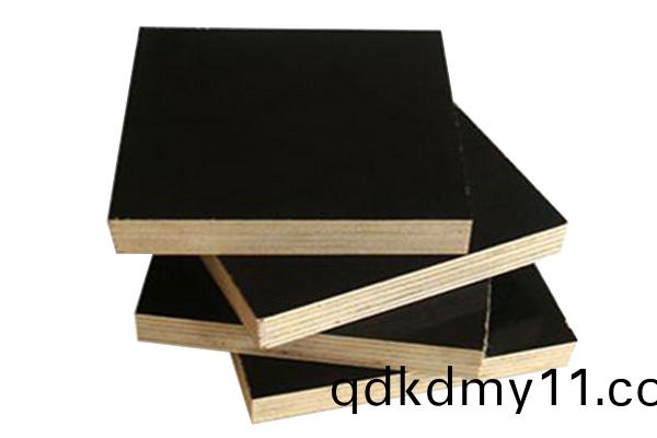 黑(hei)色(se)清(qing)水覆膜(mo)闆(ban)生産批(pi)髮